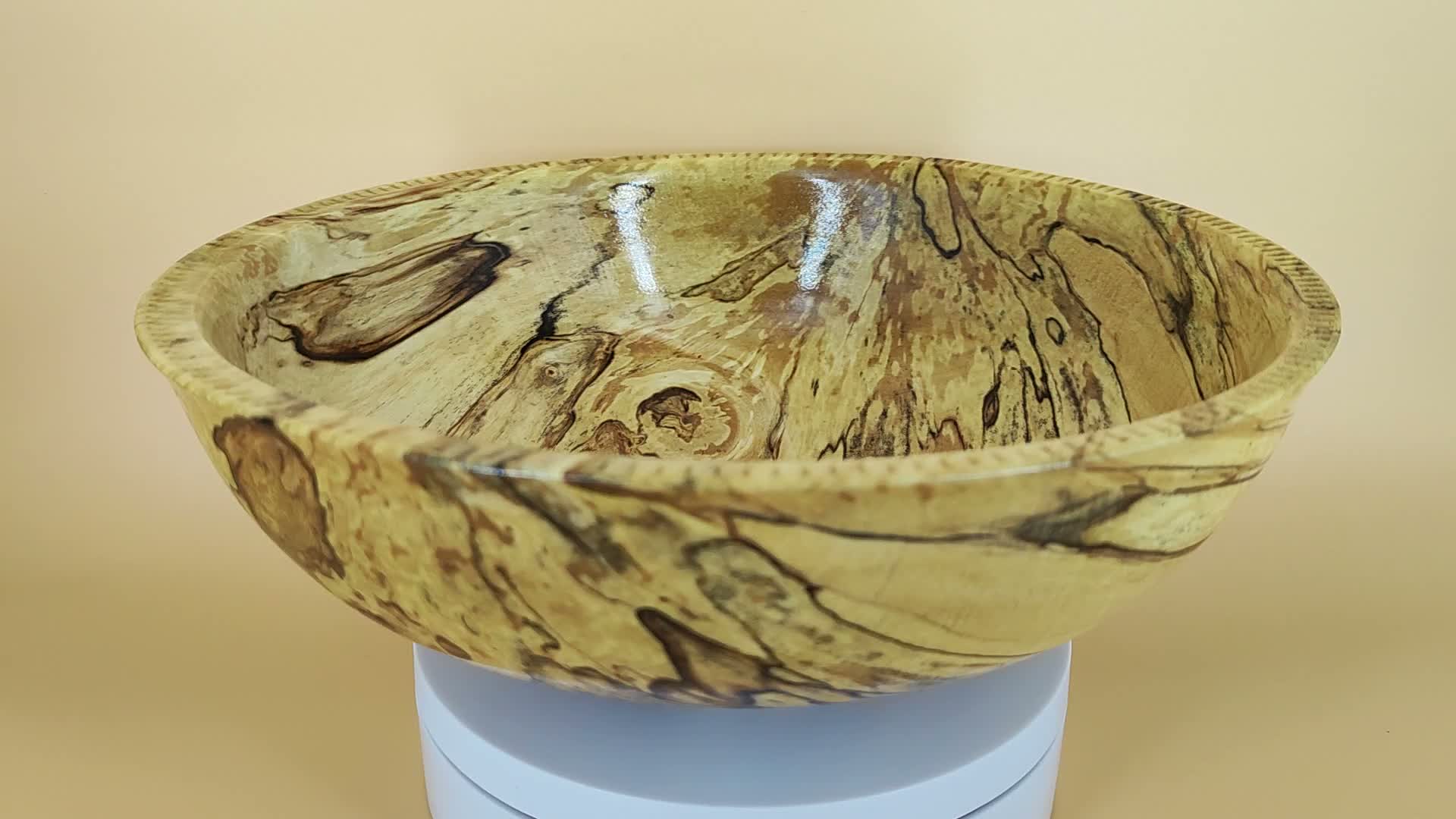 Mísa s vyzrálým špaltovým vzorem